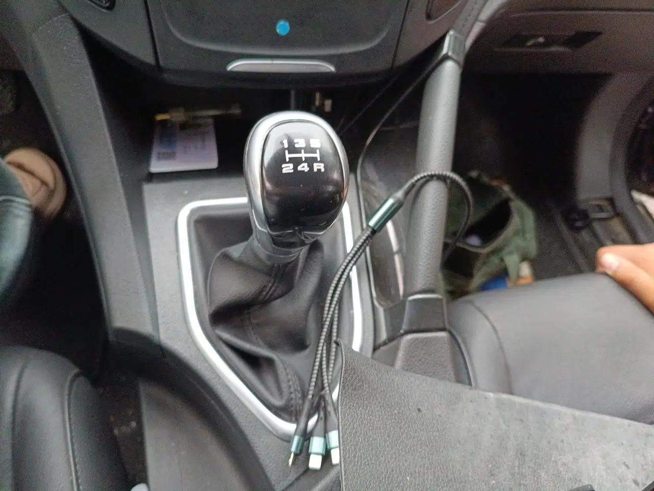Dongfeng Aeolus AX7 2015 2.0L Manual Zhiyi Trim — миниатюра 15