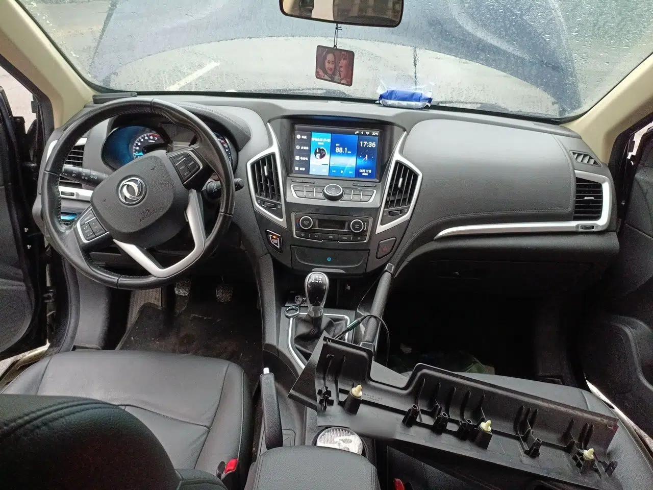 Dongfeng Aeolus AX7 2015 2.0L Manual Zhiyi Trim — миниатюра 10