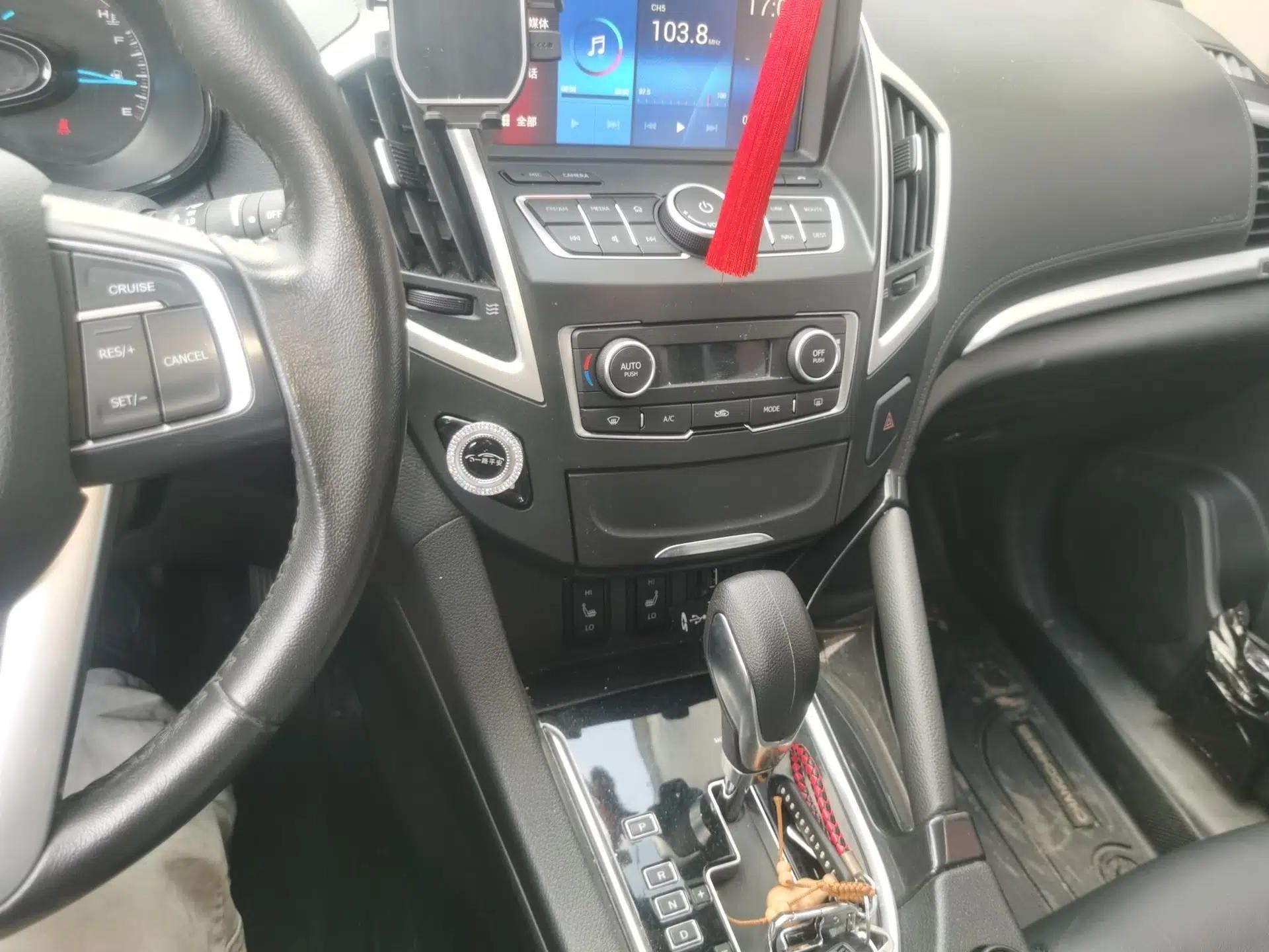 Dongfeng Aeolus AX7 2015 2.3L Automatic ZhiZun Version — миниатюра 14
