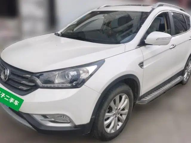 Dongfeng Aeolus AX7 2015 2.3L Automatic ZhiZun Version
