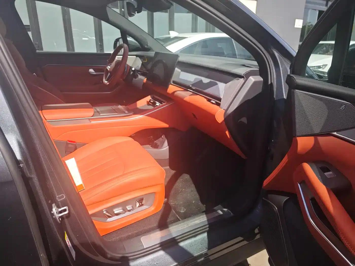 Tang L 2025 EV 600KM Four-Wheel Drive LiDAR Flagship Edition — миниатюра 20