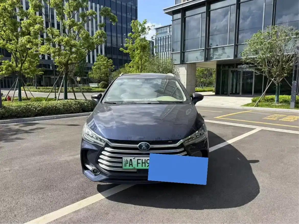 Song MAX New Energy 2019 DM 1.5T Intelligent Enjoyment 7-seater National VI Emission Standard — миниатюра 2