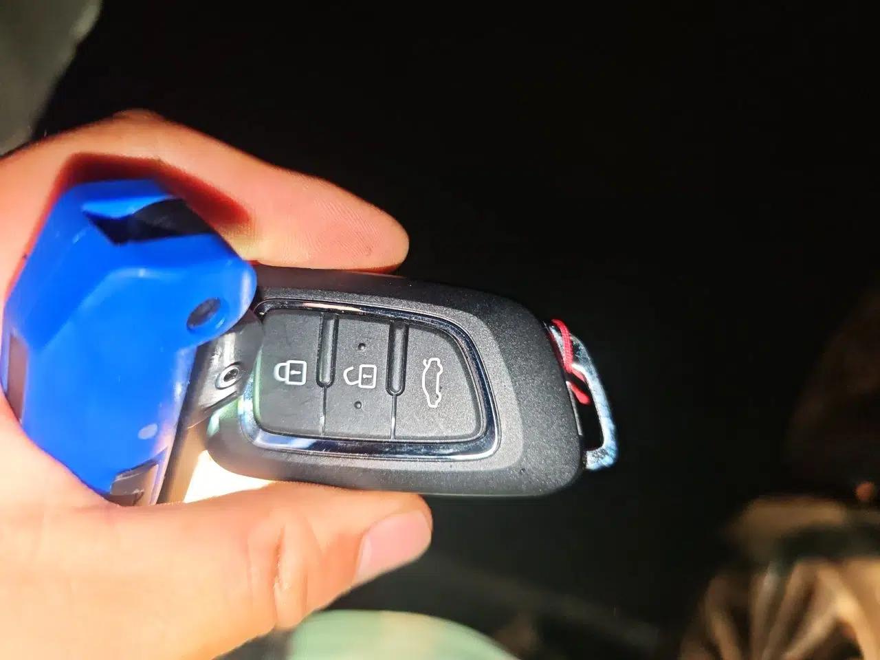 Dongfeng Aeolus AX3 2016 1.4T Manual ZhiKu Model — миниатюра 9