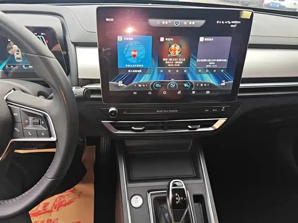 Qin Pro 2018 1.5TI Automatic Smart Connect Premium Edition — миниатюра 13
