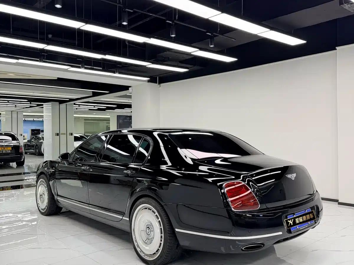 2010 Flying Spur 6.0T Four-Seater — миниатюра 4