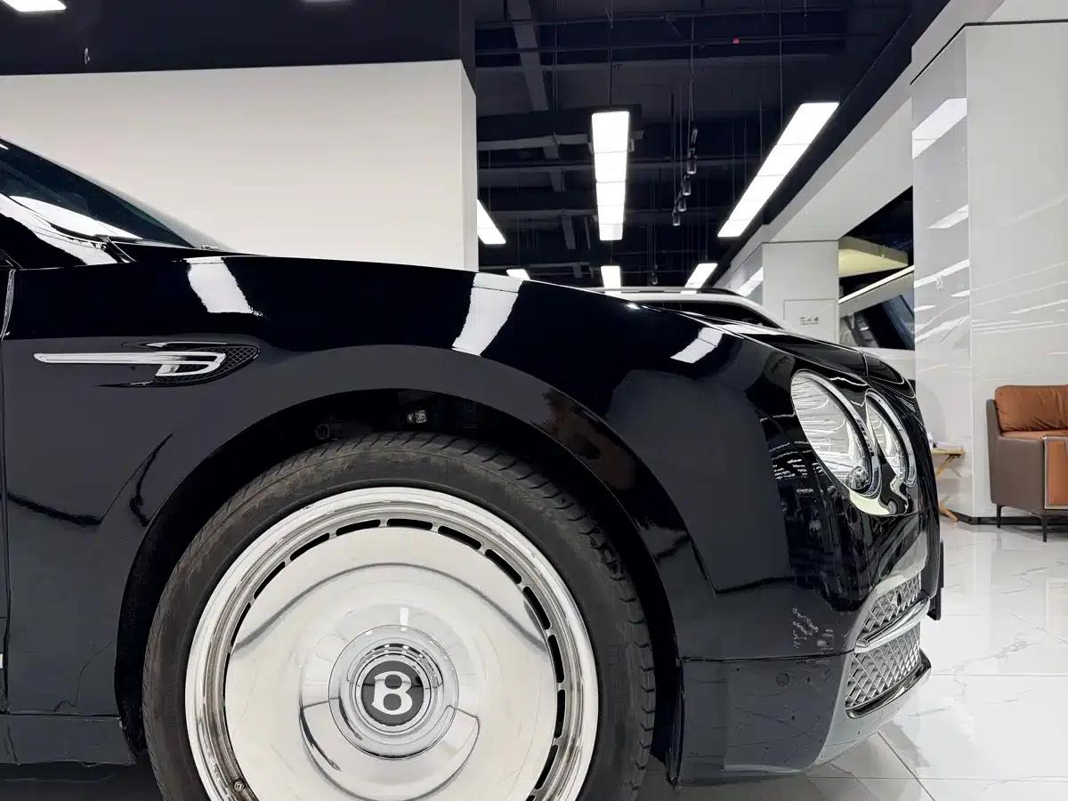 2010 Flying Spur 6.0T Four-Seater — миниатюра 9