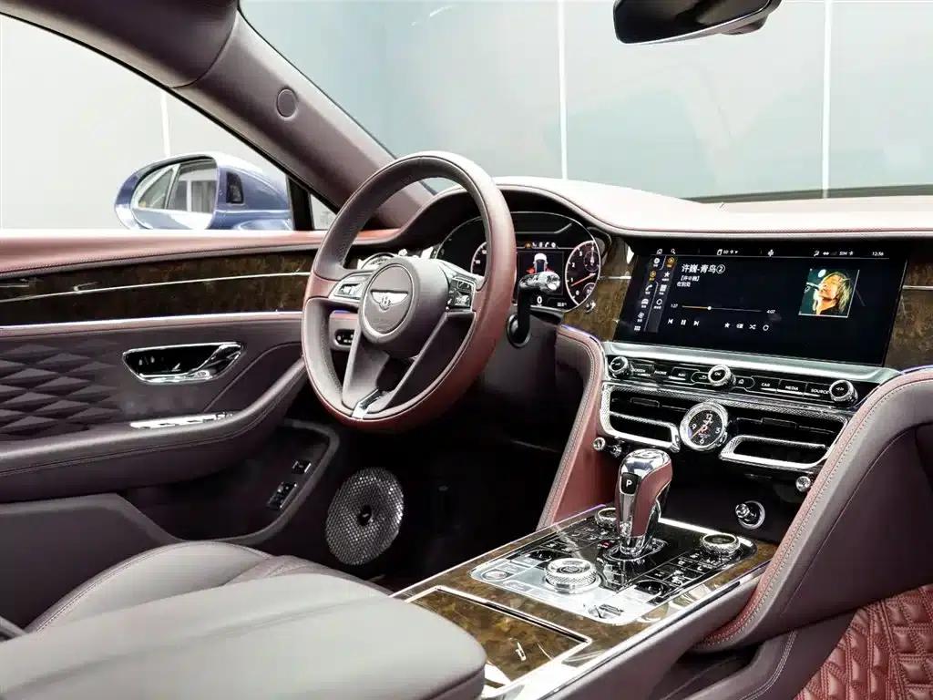 Flying Spur 2020 6.0T W12 Standard Edition — миниатюра 19