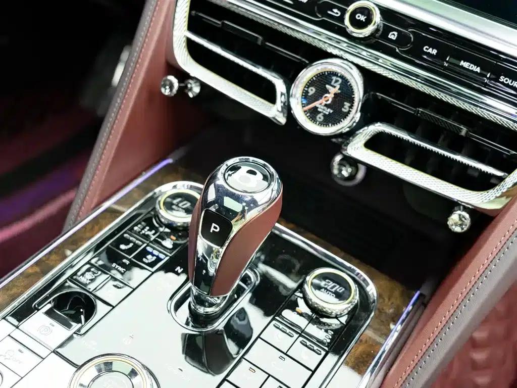Flying Spur 2020 6.0T W12 Standard Edition — миниатюра 21