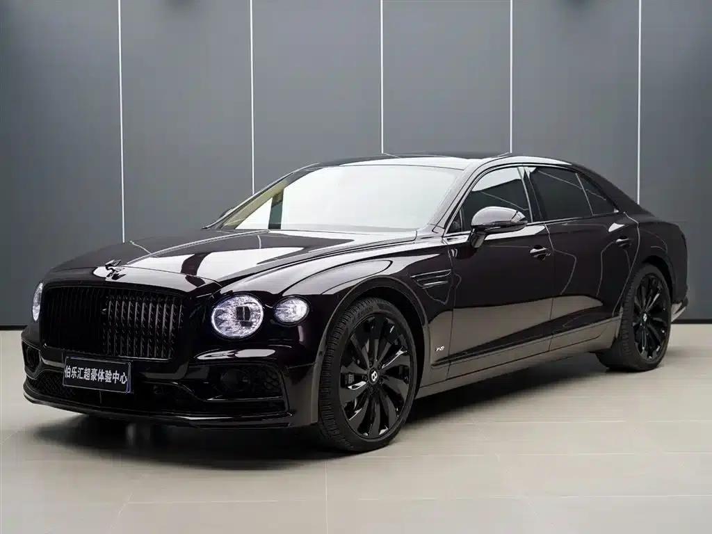 Flying Spur 2022 4.0T V8 Standard Edition — миниатюра 1