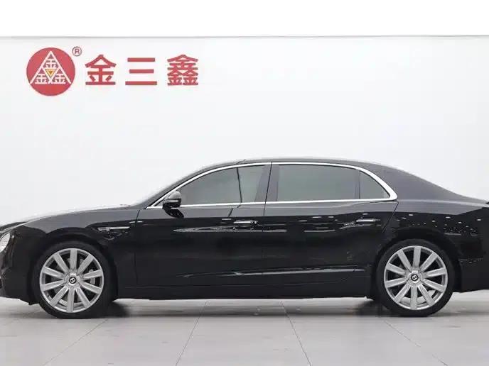 2015 Mercedes-Benz Flying Spur 6.0T W12 Standard Edition — миниатюра 3
