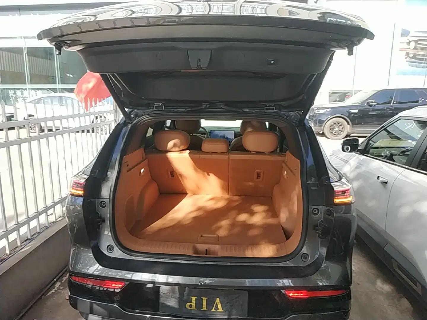 Dongfeng Aeolus L8 2025 Model 185KM Dream Edition — миниатюра 22