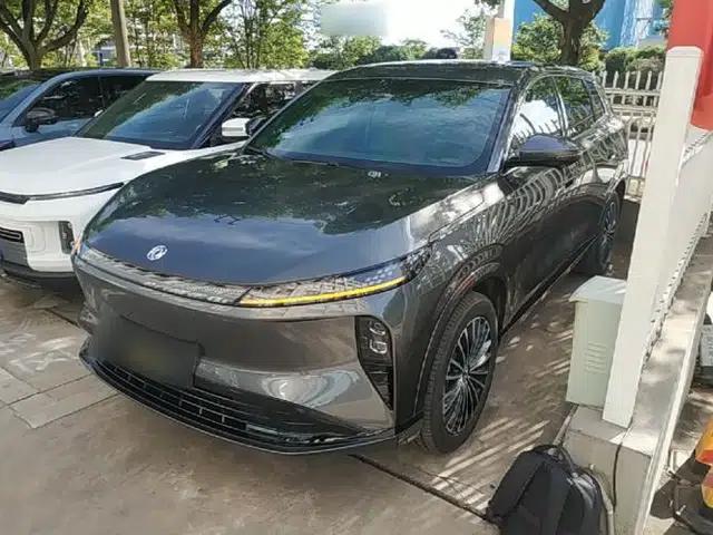Dongfeng Aeolus L8 2025 Model 185KM Dream Edition