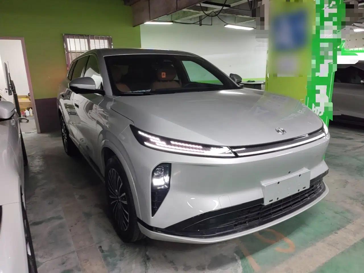Dongfeng Aeolus L8 2025 Model 185KM Dream Edition — миниатюра 3