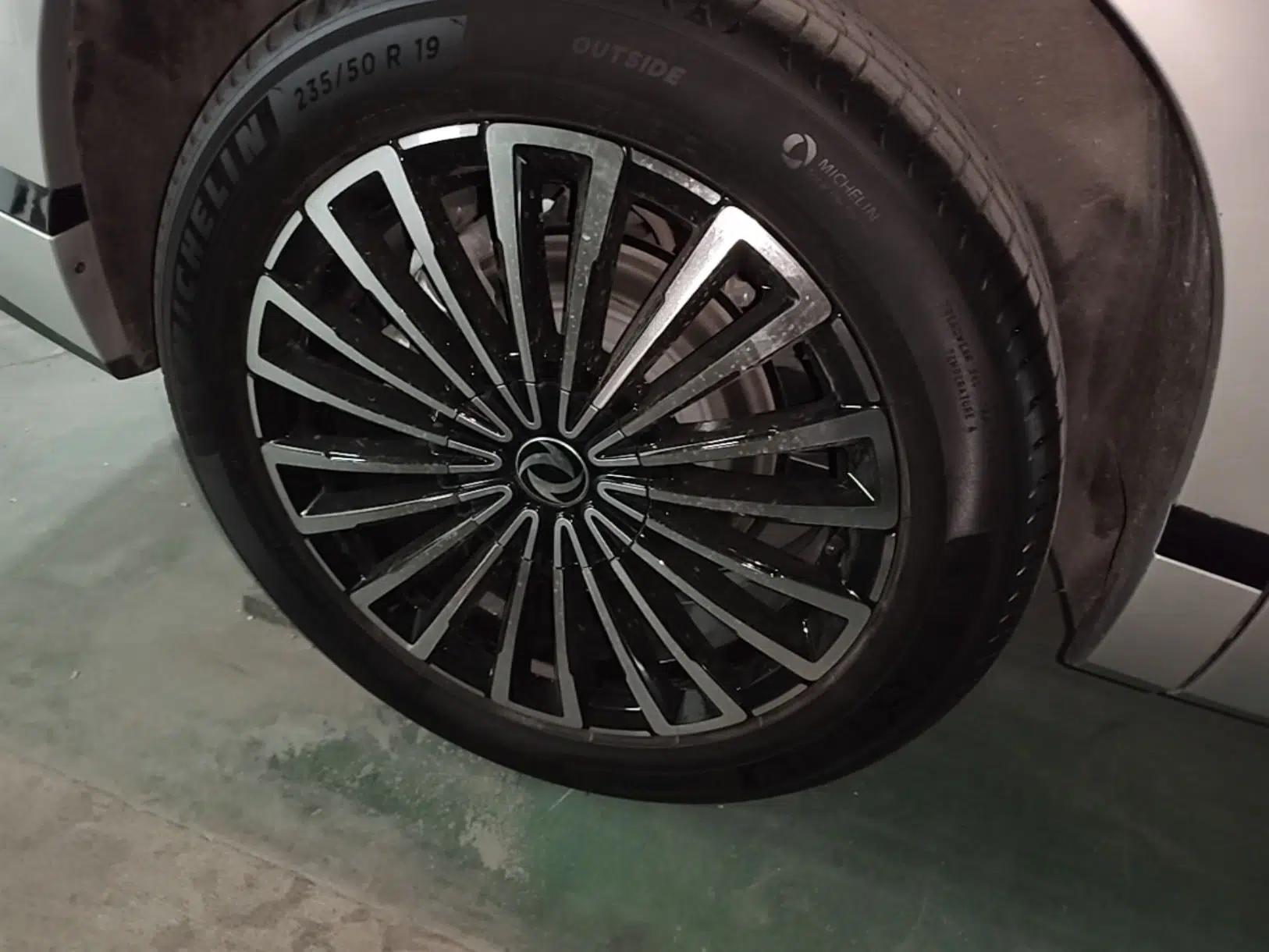 Dongfeng Aeolus L8 2025 Model 185KM Dream Edition — миниатюра 10