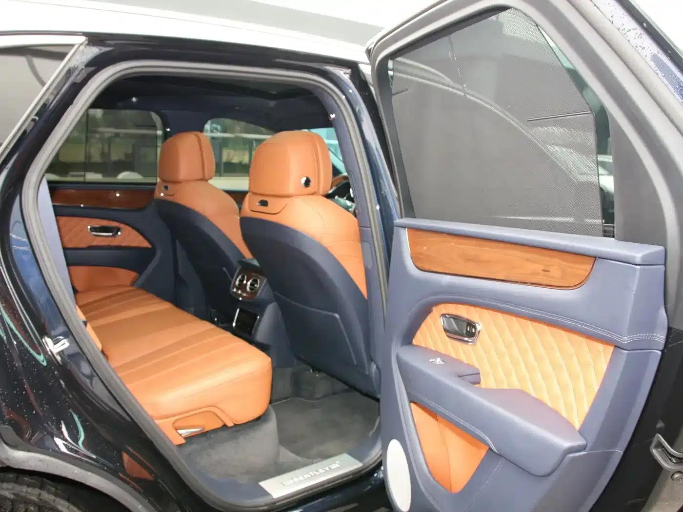 Bentayga 2022 4.0T V8 — миниатюра 13
