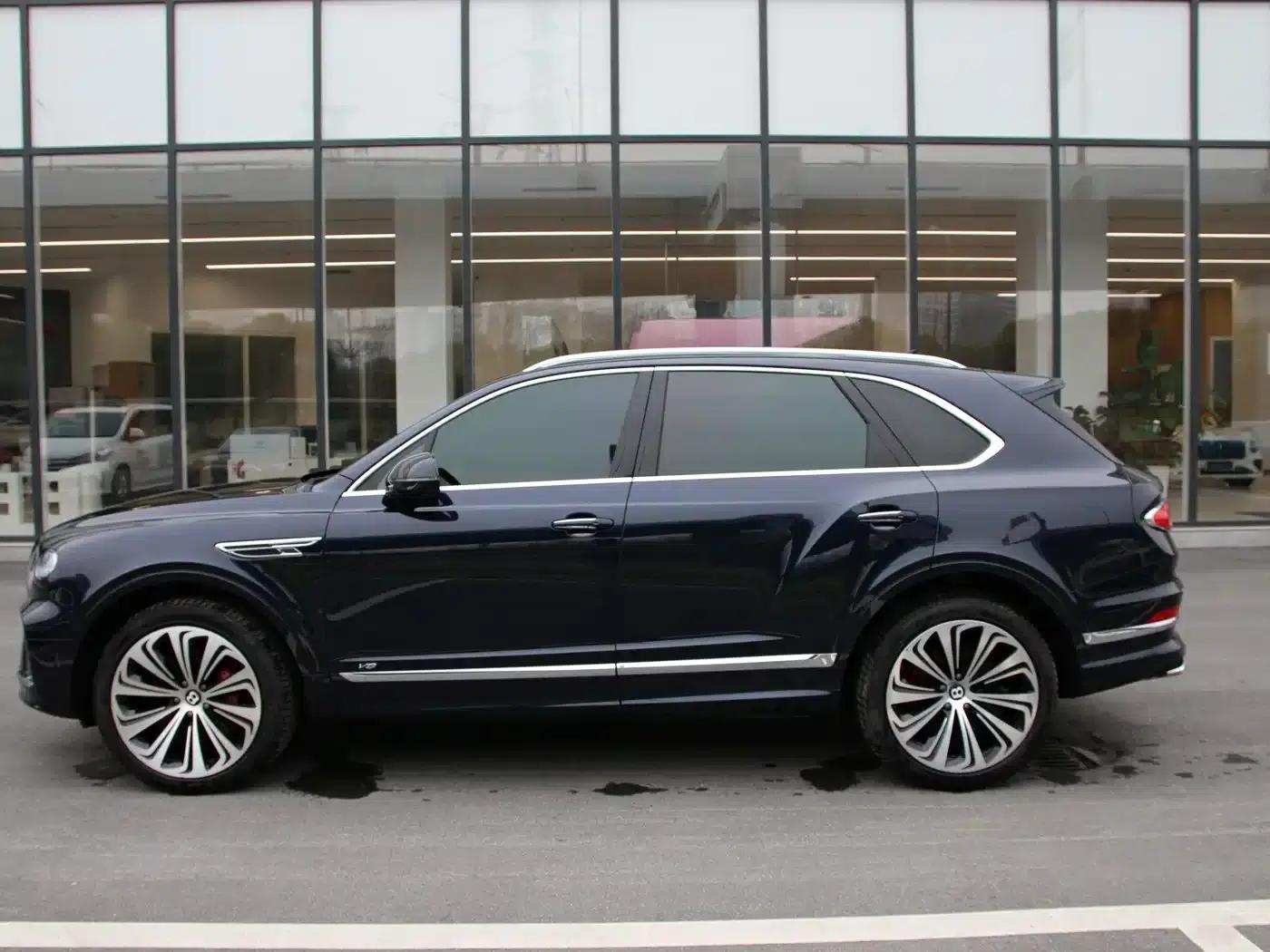 Bentayga 2022 4.0T V8 — миниатюра 3