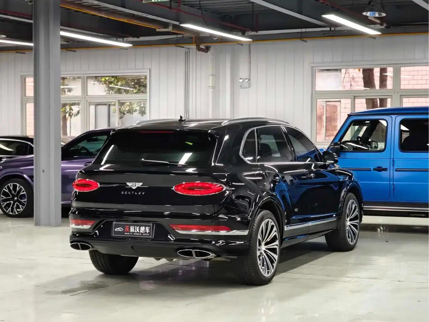 Bentayga 2022 4.0T V8 — миниатюра 5