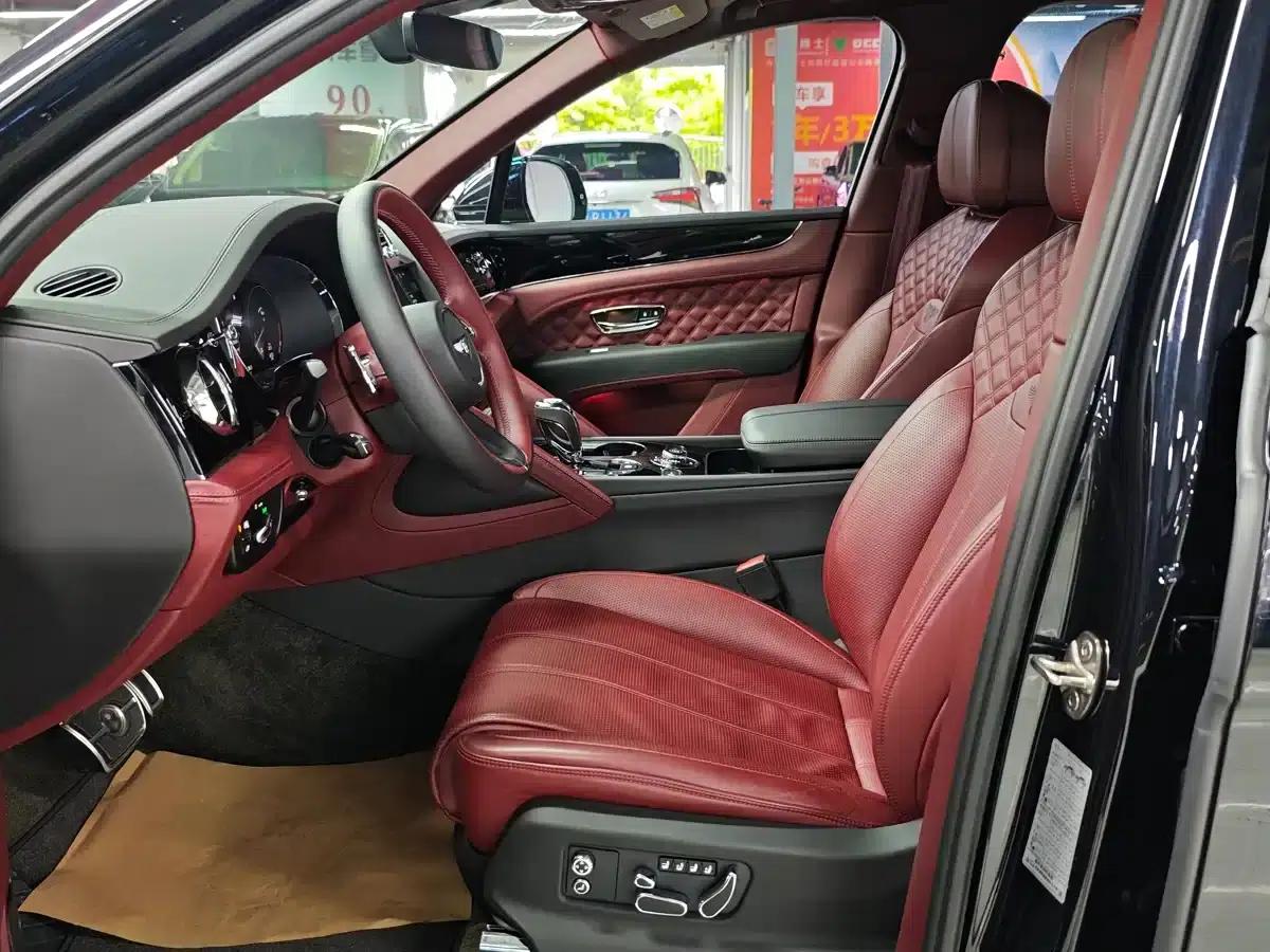 Bentayga 2022 4.0T V8 — миниатюра 9