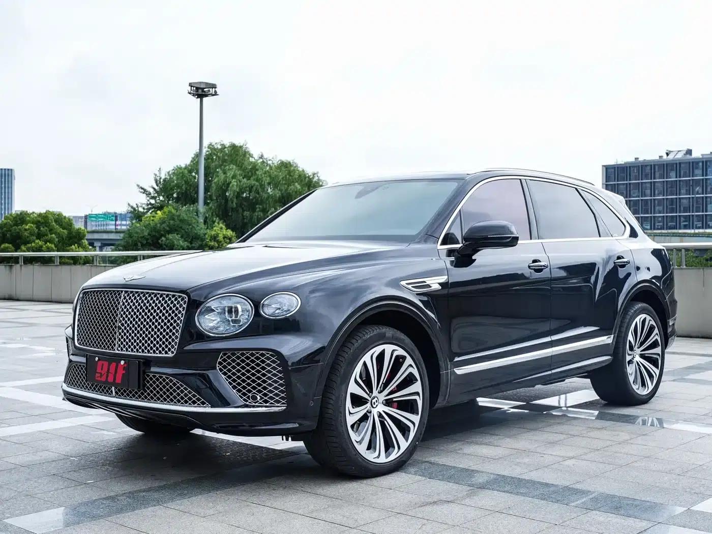 Bentayga 2022 4.0T V8 — миниатюра 1