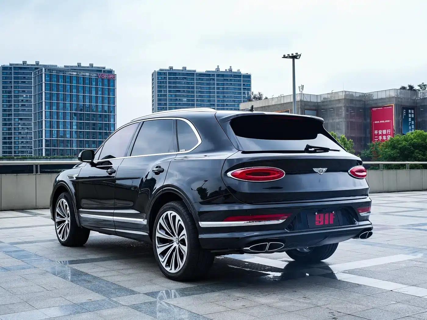 Bentayga 2022 4.0T V8 — миниатюра 4