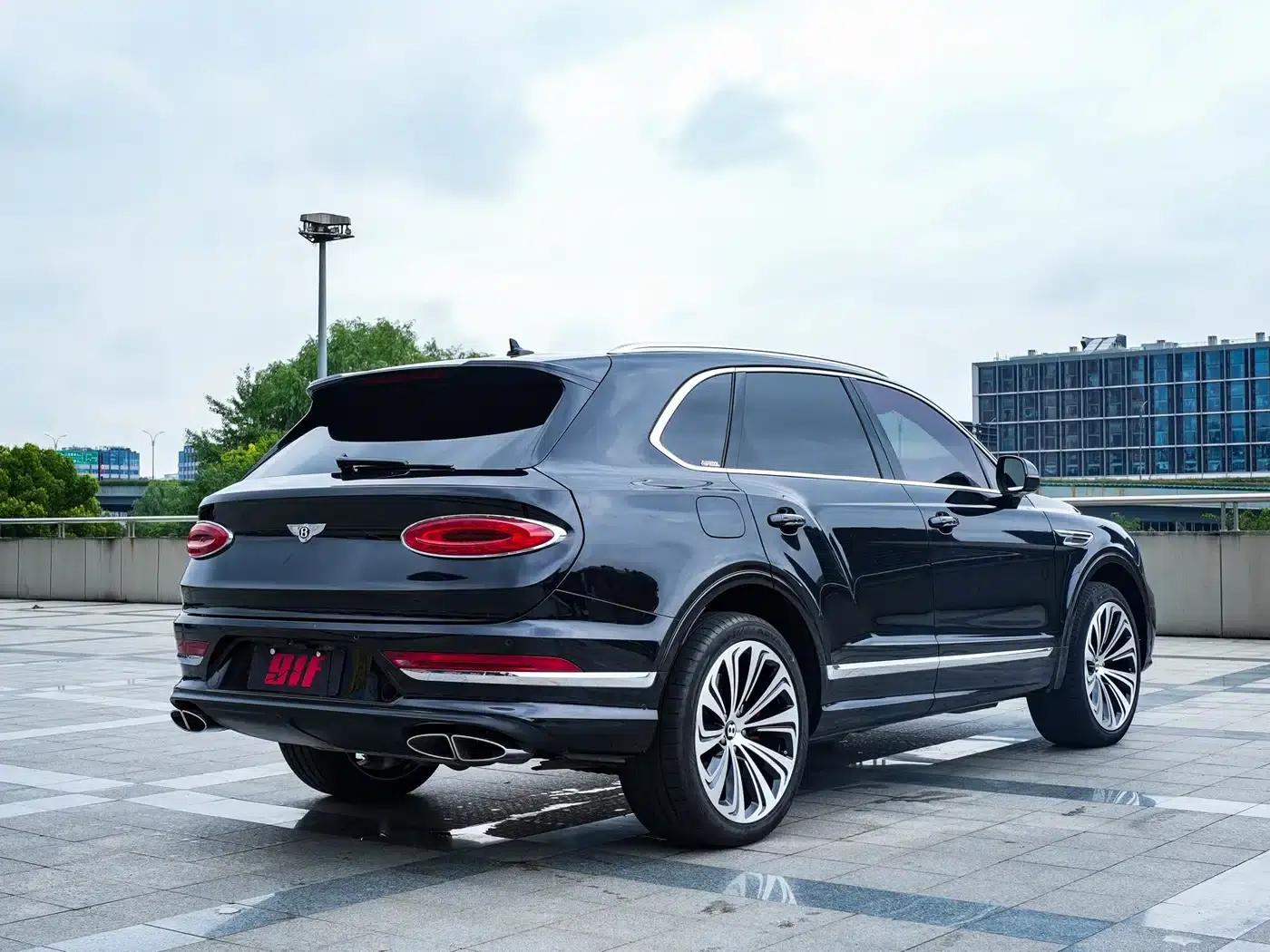 Bentayga 2022 4.0T V8 — миниатюра 6