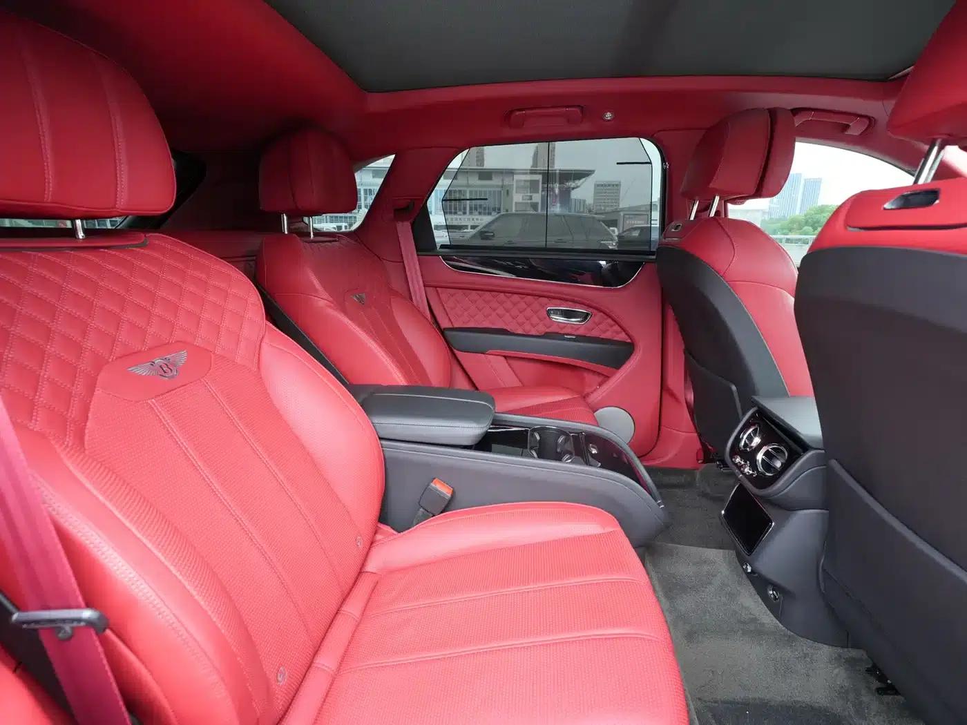 Bentayga 2022 4.0T V8 — миниатюра 9