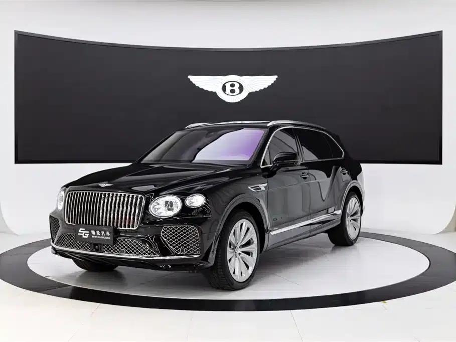 Bentayga 2024 4.0T V8 Long Wheelbase Elegance Edition — миниатюра 1