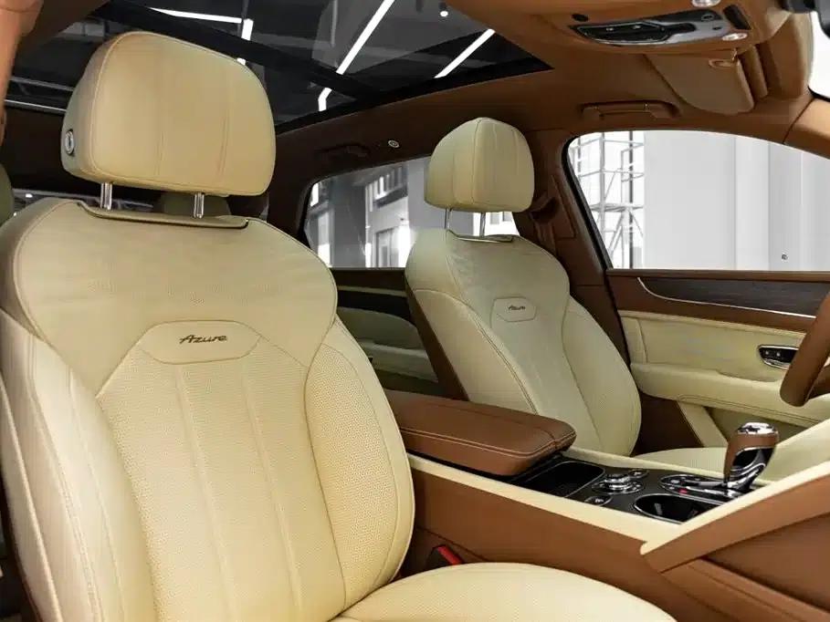 Bentayga 2024 4.0T V8 Long Wheelbase Elegance Edition — миниатюра 15