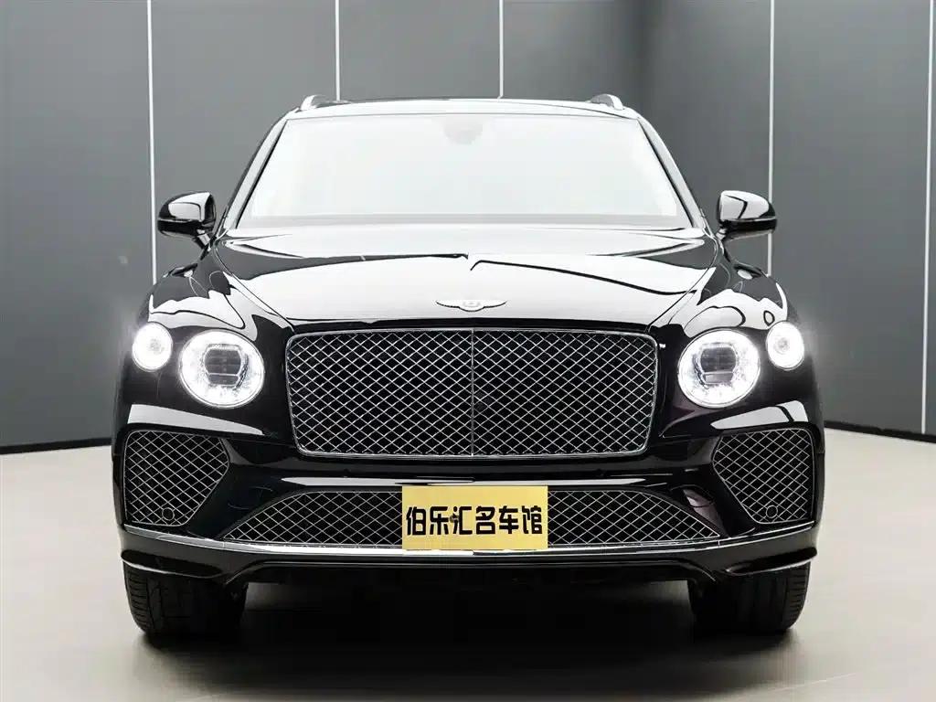 Bentayga 2022 4.0T V8 — миниатюра 3