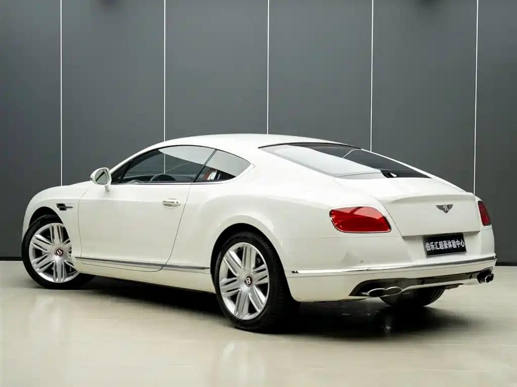 2016 Continental 4.0T GT V8 Standard Edition — миниатюра 3