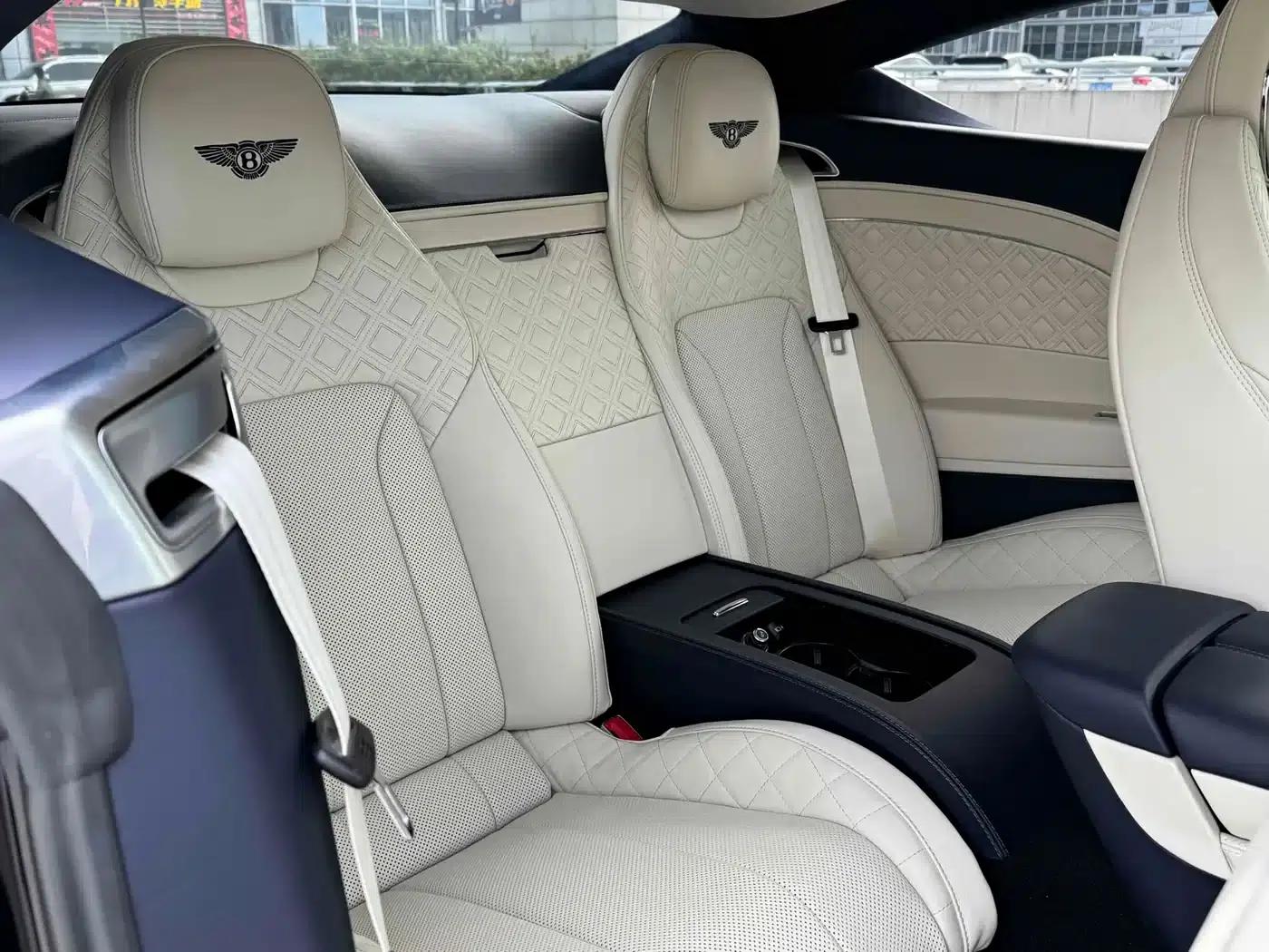 2020 Continental 4.0T GT V8 — миниатюра 16