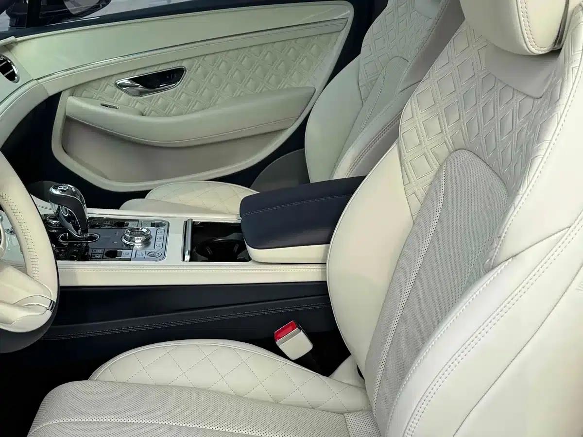 2020 Continental 4.0T GT V8 — миниатюра 8