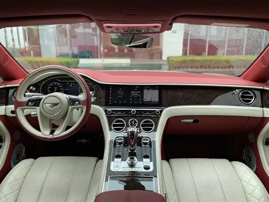 2019 Continental 6.0T GT W12 Convertible — миниатюра 15