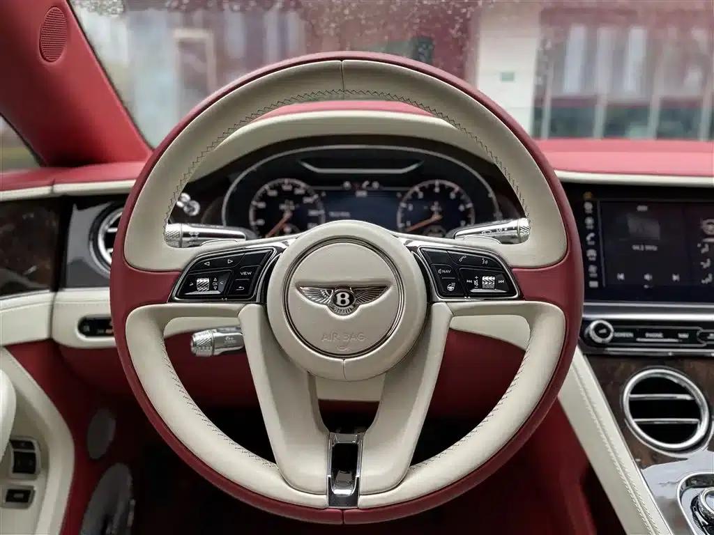 2019 Continental 6.0T GT W12 Convertible — миниатюра 16