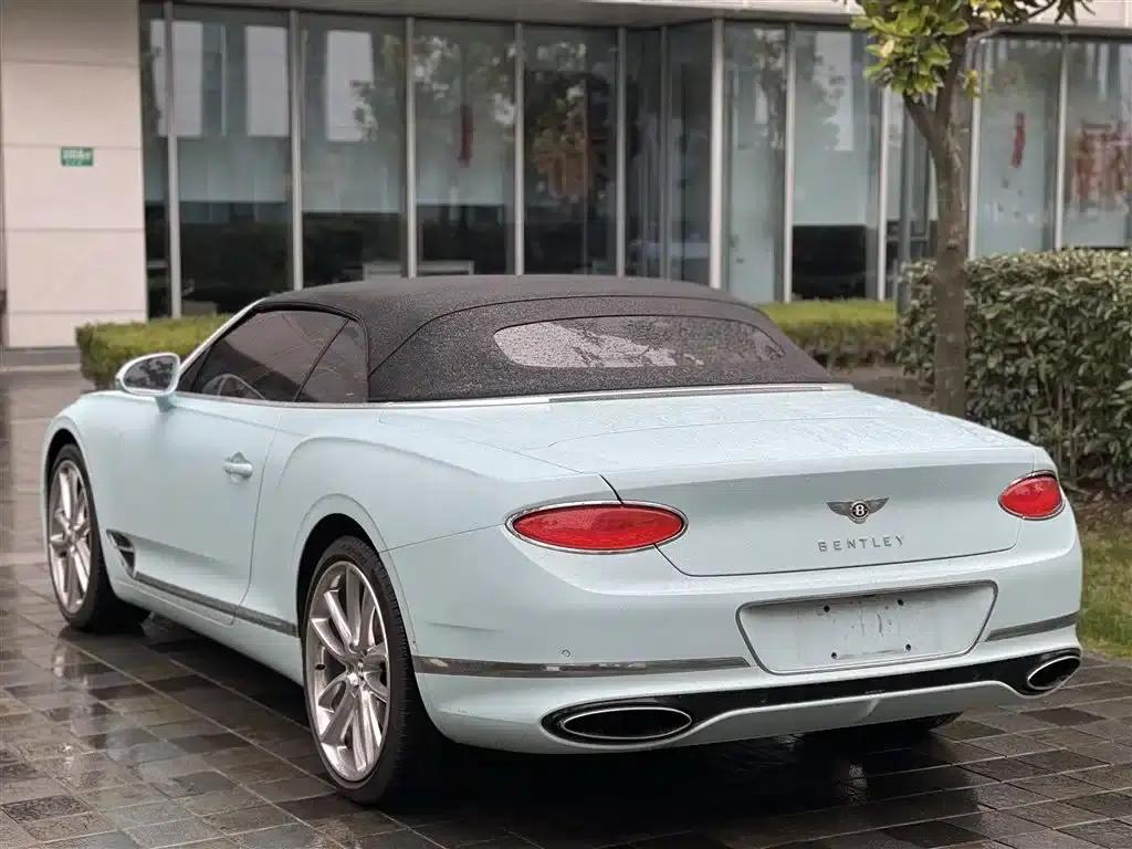 2019 Continental 6.0T GT W12 Convertible — миниатюра 4