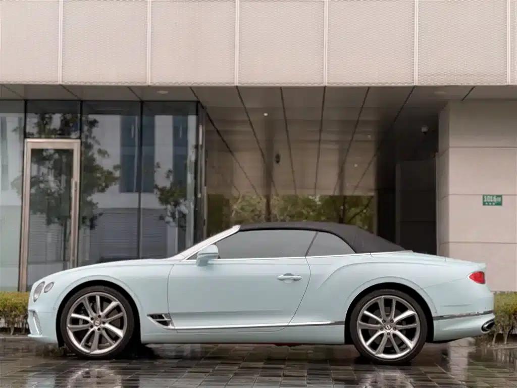 2019 Continental 6.0T GT W12 Convertible — миниатюра 8