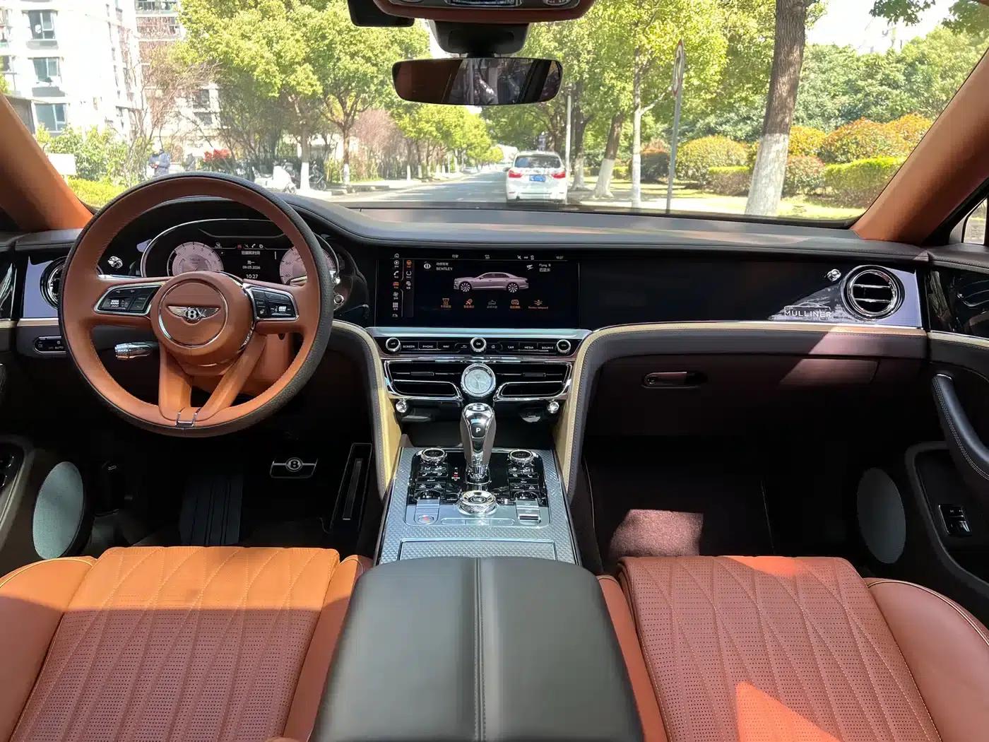 2022 Mercedes-Benz Flying Spur Plug-in Hybrid 2.9T V6 Hybrid Mulliner — миниатюра 12