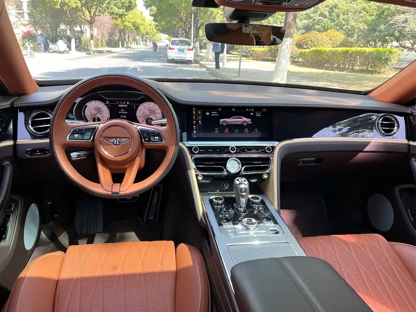 2022 Mercedes-Benz Flying Spur Plug-in Hybrid 2.9T V6 Hybrid Mulliner — миниатюра 16