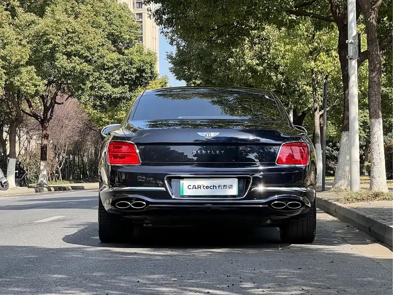 2022 Mercedes-Benz Flying Spur Plug-in Hybrid 2.9T V6 Hybrid Mulliner — миниатюра 4