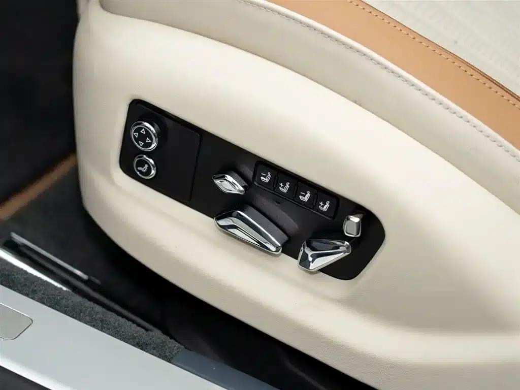 2022 Mercedes-Benz Flying Spur Plug-in Hybrid 2.9T V6 Hybrid Mulliner — миниатюра 9