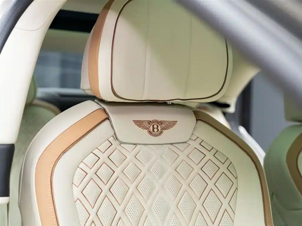 2022 Mercedes-Benz Flying Spur Plug-in Hybrid 2.9T V6 Hybrid Mulliner — миниатюра 15