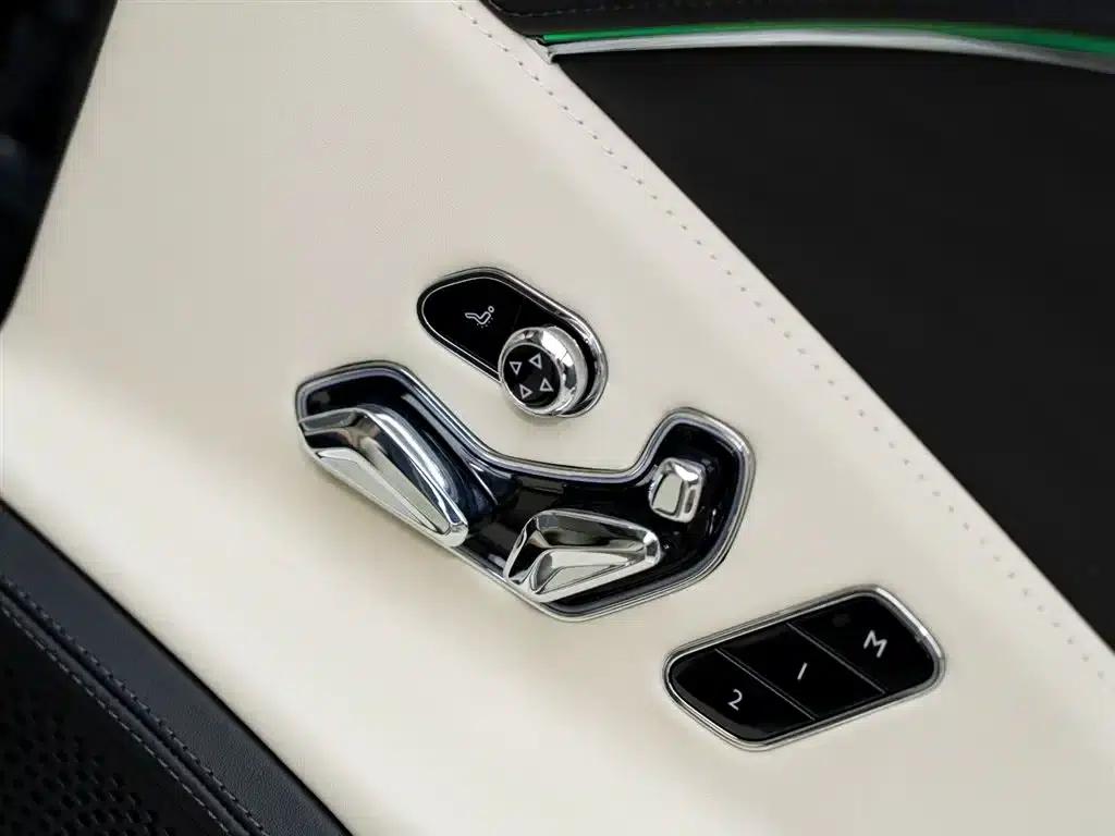 2022 Mercedes-Benz Flying Spur Plug-in Hybrid 2.9T V6 Hybrid Mulliner — миниатюра 19