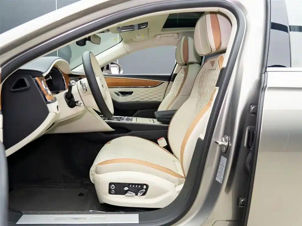 2022 Mercedes-Benz Flying Spur Plug-in Hybrid 2.9T V6 Hybrid Mulliner — миниатюра 10