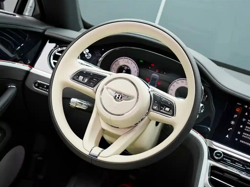 Flying Spur Plug-in Hybrid 2025 4.0T V8 Mulliner — миниатюра 19