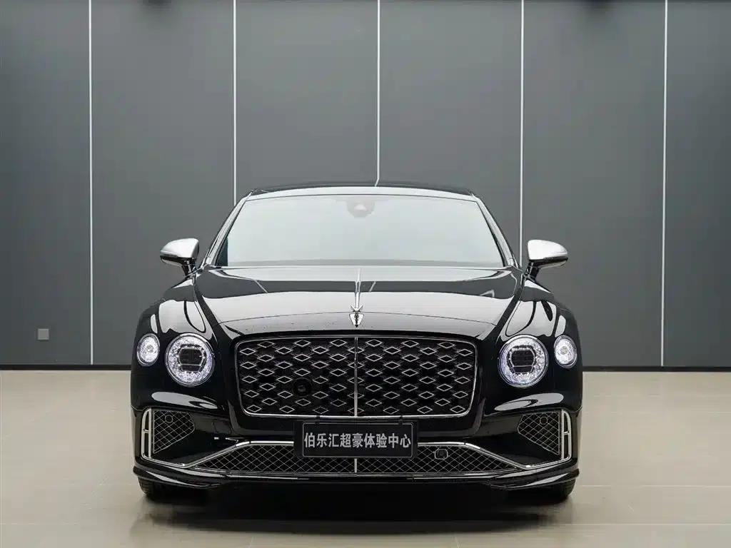 Flying Spur Plug-in Hybrid 2025 4.0T V8 Mulliner — миниатюра 4
