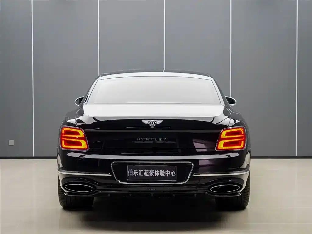 Flying Spur Plug-in Hybrid 2025 4.0T V8 Mulliner — миниатюра 7