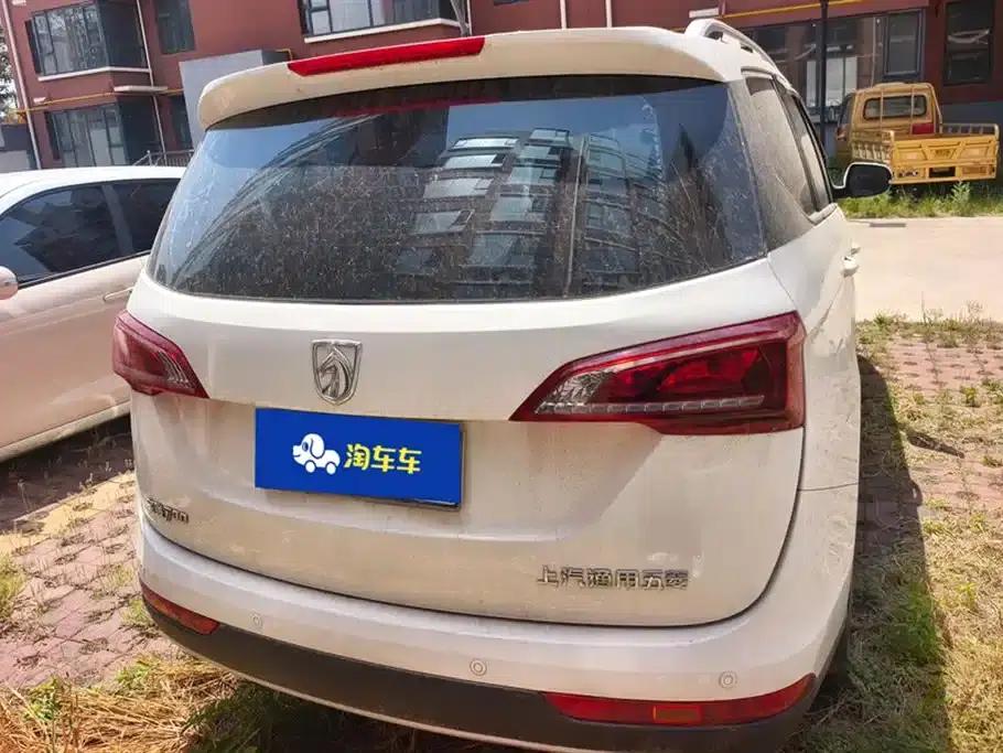 Baojun 730 2021 1.5L Manual Fashion 7-Seater — миниатюра 4
