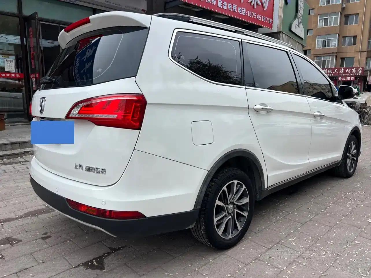 Baojun 730 2017 1.8L iAMT Luxury 7-seater — миниатюра 4
