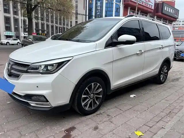 Baojun 730 2017 1.8L iAMT Luxury 7-seater