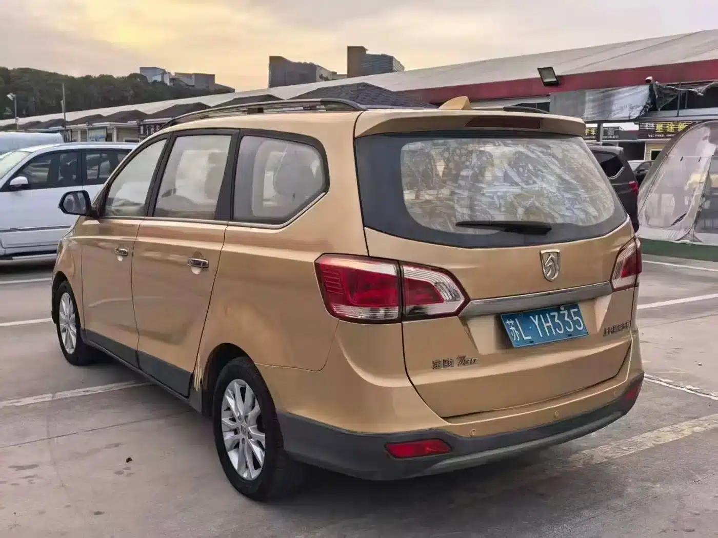 Baojun 730 2014 1.5L Manual Comfort 7-Seater — миниатюра 9